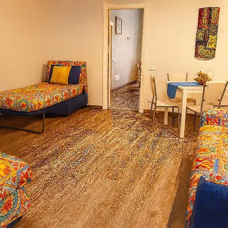 Bb45 Superior Holiday's House Cir 19082053c204471 * Palermo